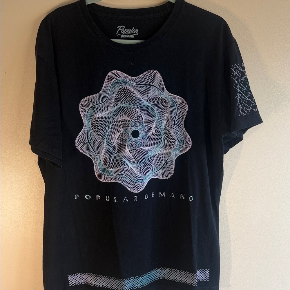 Popular Demand Men's Black Graphic Short Sleeve Tee